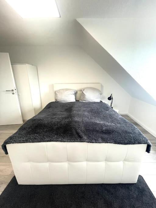 Sonnenglanz Wohnung Auf Der Vierten Ντούισμπουργκ Εξωτερικό φωτογραφία